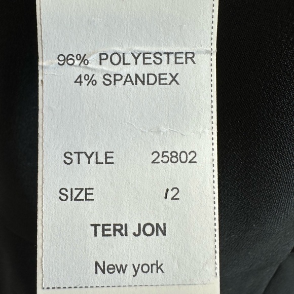 Teri Jon Floral Embroidered Crepe Boatneck Midi-Dress Size 12 $610 NWT - Picture 11 of 12